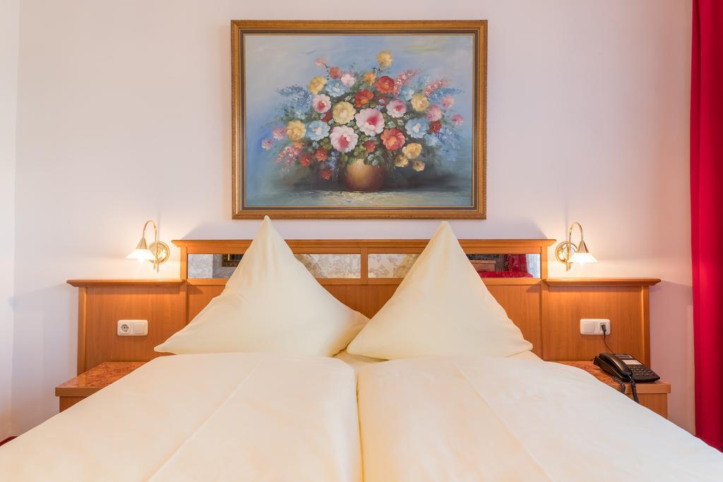 Hotel Bayernland München Buitenkant foto