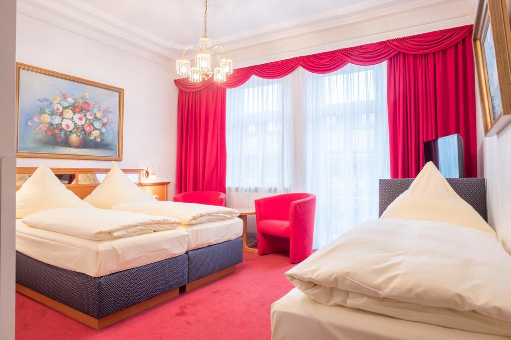 Hotel Bayernland München Buitenkant foto