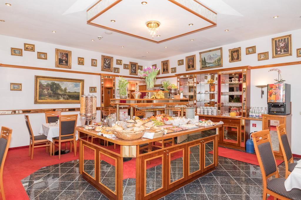 Hotel Bayernland München Buitenkant foto