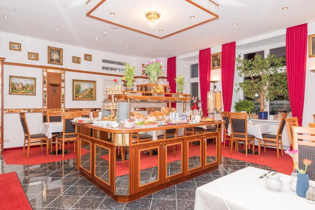 Hotel Bayernland München Buitenkant foto